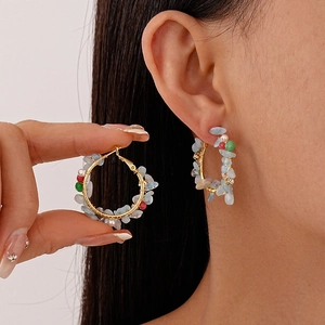 Boucles d'oreilles vintage en fil d'or avec perles et pierres d'aigue-marine