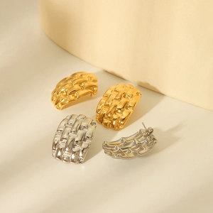 Minimalist 18K gold and silver stainless steel earrings with geometric woven texture