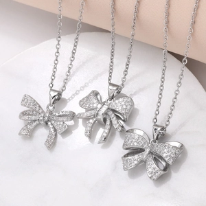 Elegant Copper Zirconia Bow Pendant Necklace For Women Minimalist Dainty Bowknot Jewelry Gift For Commuting Party Fashion Accessory
