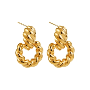 Orecchini a cerchio intrecciati in oro 18K con un design vintage stile croissant