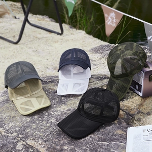 Mesh breathable baseball caps in various colors for outdoor camping and sun protection