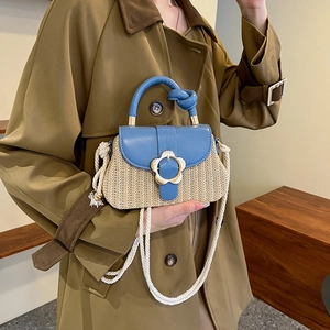 Sac Bandoulière En Paille Tissée Rabat Cuir PU Boucle Fleur Poignée Nouée Bandoulière Corde Coton Sac À Main Plage Été Femme