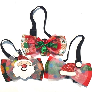 Driedelige kerststrikjesset voor huisdieren met kerstman, bellen en verstelbare bandjes