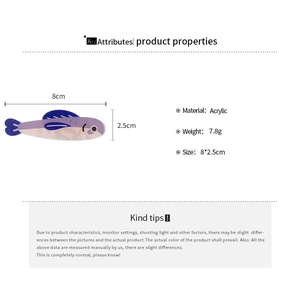 Detailed size chart of acrylic fish hair clip showing 8cm length and 7.8g weight specs