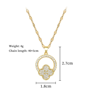 Detailed size chart showing 40+5cm chain length and 2.7x1.8cm gold floral pendant
