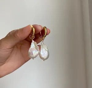 Baroque irregular pearl drop earrings with 18K gold circular loops for women