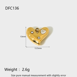 Golden heart-shaped stainless steel pendant with three inlaid zircons for DIY jewelry