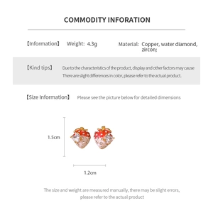 Détails des dimensions et matériaux des boucles d'oreilles fraise avec zircons