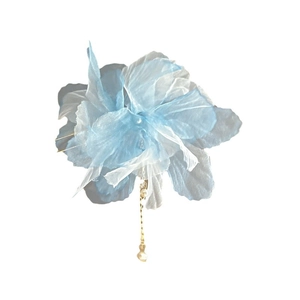 Elegant blue silk flower hair pin with pearls and golden tassel for women bun styling