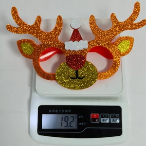 Detail showing weight measurement of a glittery reindeer Christmas eyewear frame