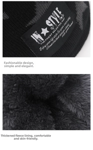 Detalle de forro polar suave y etiqueta tejida en el gorro de punto de invierno