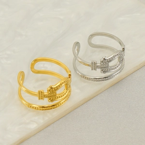 Adjustable geometric belt buckle rings in gold and silver stainless steel finishes