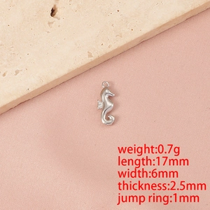 Λήψη macro ασημένιου μενταγιόν ιππόκαμπος 17x6mm για δημιουργία κοσμημάτων χειροποίητων DIY