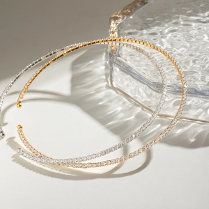 Minimalist stainless steel collar necklaces with cubic zirconia in gold and silver finish