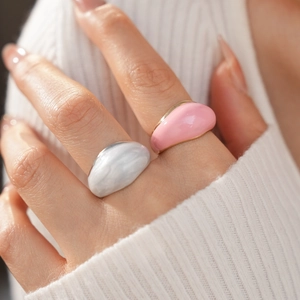 Alloy Enamel Dome Rings Women Minimalist Vintage Chunky Geometric Round Finger Jewelry Elegant Modern Statement Accessories