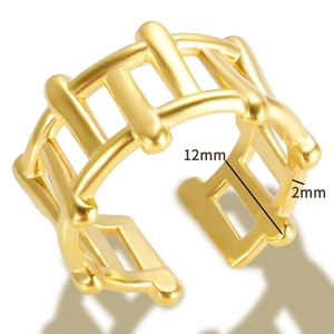 Detailed view of gold V-shaped ring showing 12mm length and 2mm thickness dimensions
