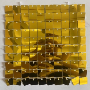Golden square sequin backdrop wall panel 30x30cm with reflective glossy surface finish
