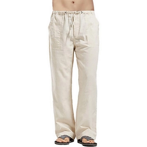 Dettaglio dei pantaloni in lino da uomo con coulisse e trama del tessuto beige naturale