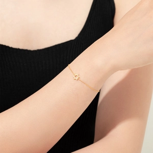 Elegant gold S925 silver hexagram star bracelet with sparkling zircon for women