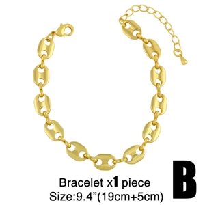 Gold plated pig nose coffee bean link bracelet with lobster clasp and adjustable chain