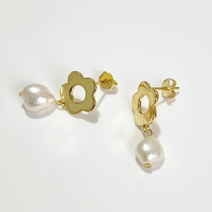 Hollow Flower Artificial Baroque Pearl Drop Earrings With 925 Sterling Silver Earring Post 18K Gold Plated Elegant Jewelry Women