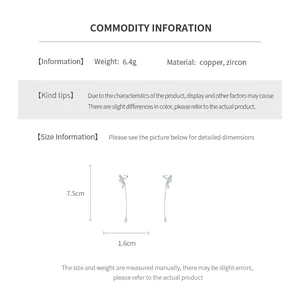 Guide des tailles pour boucles d'oreilles lune avec dimensions de 7,5cm par 1,6cm en cuivre