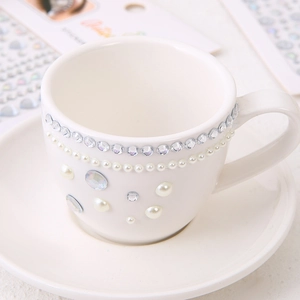 DIY ceramic cup set decorated with self-adhesive white pearls and sparkling rhinestones