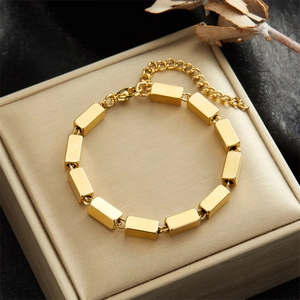 Minimalist 18K gold plated stainless steel rectangle link chain bracelet for women