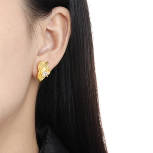 Irregular asymmetric S925 silver stud earrings with gold bark texture and CZ stone
