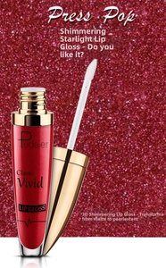 Primo piano di lucidalabbra rosso glitterato con applicatore e texture 3D scintillante