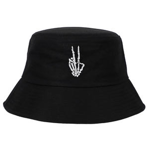 Cappello da pescatore nero con ricamo a mano scheletro bianca per stile streetwear