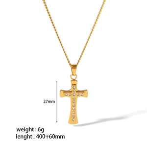 Collier avec pendentif croix en acier inoxydable plaqué or 18K et cristaux clairs