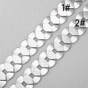 Detail of DIY stainless steel chains in smooth polished and sandblasted matte silver finishes