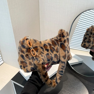 Leopard Print Faux Fur Shoulder Bag Underarm Bag Plush Fall Winter Handbag With Resin Chain Decoration For Women