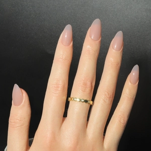 Glossy Solid Color Press On Nails Almond Shape Nude Apricot Simple Elegant Detachable Wearable False Nails