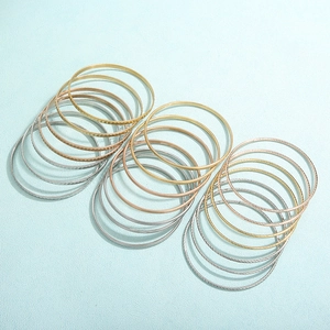 Set di bracciali rigidi impilabili in acciaio inossidabile oro, rosa e argento