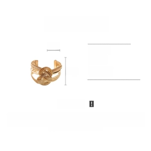 Detailed view of gold knot bangle bracelet with 7cm diameter and 44.7g weight info