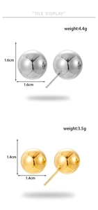 Detailed tile display of polished gold and silver spherical stud earrings with weight and size info