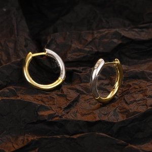 Minimalist two-tone hoop earrings in gold and silver finish with S925 engraved stamp