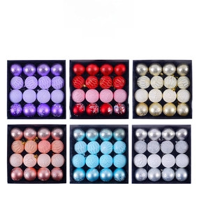 Detail of 16 multicolor Christmas balls with matte pearl and snowflake hand-painted patterns