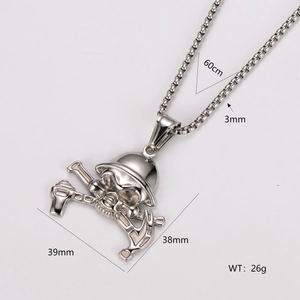 Retro stainless steel skull pendant necklace in silver with 60cm chain dimensions