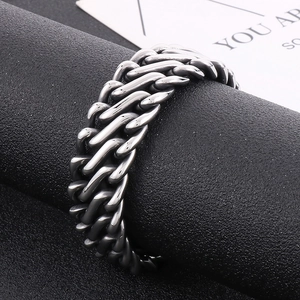 Retro vintage silver stainless steel cuban chain bracelet for men in a heavy biker style