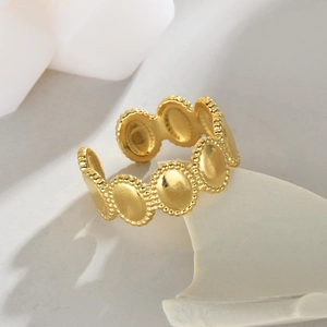 Minimalist 14K gold plated titanium steel open ring with beaded oval links and metallic shine