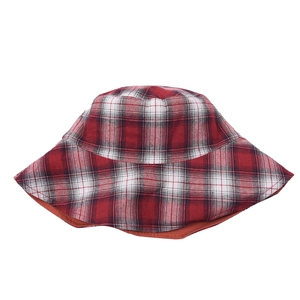 Reversible red and white plaid bucket hat for women, foldable sun protection sun hat.