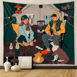 Détail de tapisserie de camping illustrant une scène de forêt avec tente et feu de camp