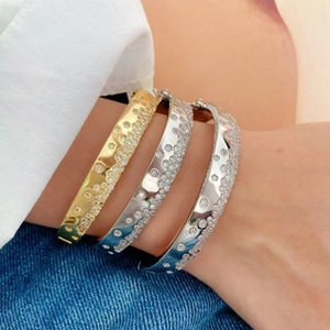 Bracelet Jonc en Cuivre avec Strass pour Femmes Plaqué Or 18K Coloré Incrustation Étoilée Style Ins Bijoux Personnalisés