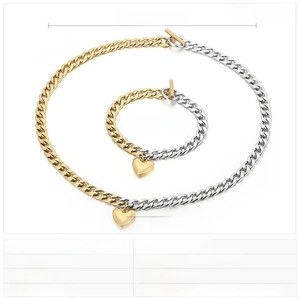 Detail of stainless steel heart necklace and bracelet set with dimensions and weight