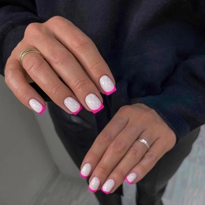 Faux Ongles à Presser French Tip Blanc et Rose Néon Carré Court pour Femme Manucure DIY de Salon de Mode