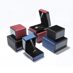 LED Jewelry Box Brushed PU Leather Ring Pendant Organizer With Built-in Light For Proposal Engagement Wedding Gift