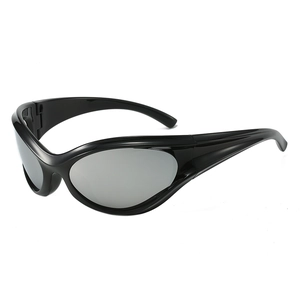 Y2K futuristic sports sunglasses with black oversized frame and silver mirrored lenses